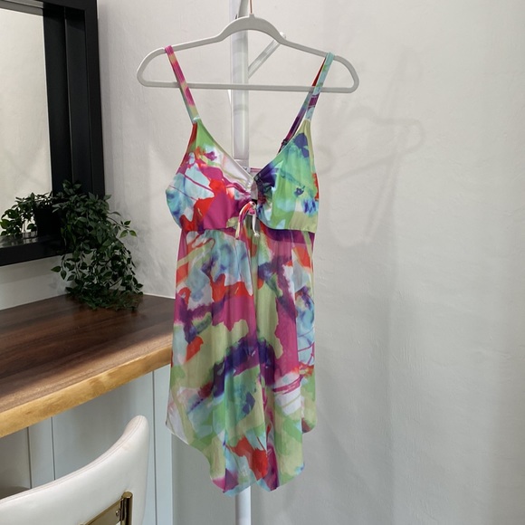 Finwanlo bathing suit top. Modest bikini  size large - Picture 2 of 11